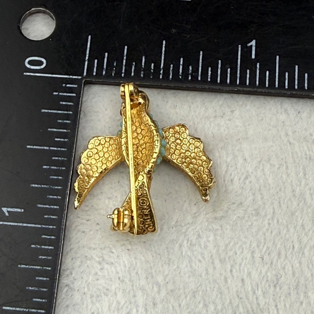 Vintage Ciner Bird Brooch Gold Tone Bead Rhinestone Signed - Picture 9 of 10